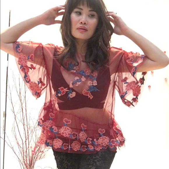 ✨NWOT Zara Women Floral Embroidery Maroon Mesh Top - Picture 8 of 8